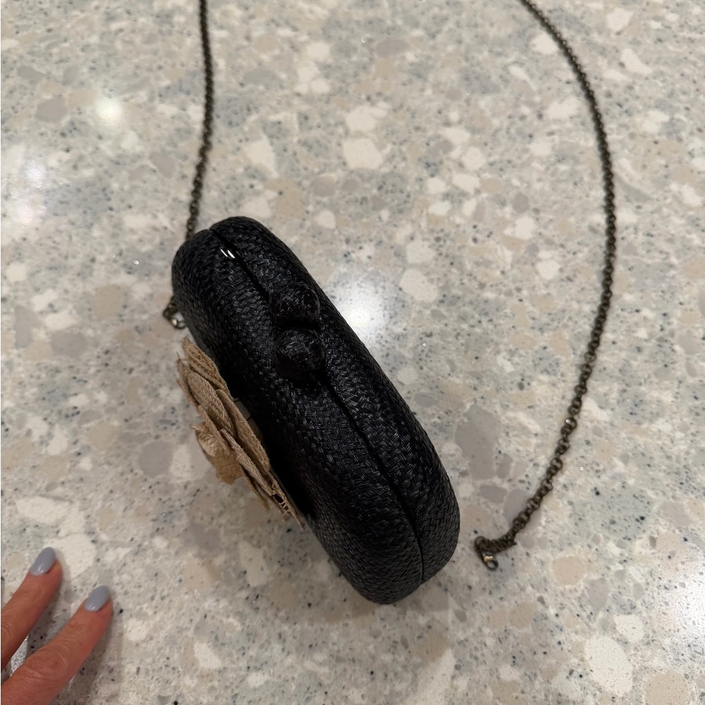 Serpui Mia Flower Bun Clutch - Black and Cream - Adorable!!! - Picture 8 of 10